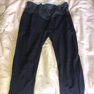 Lululemon High Rise Cropped Leggings